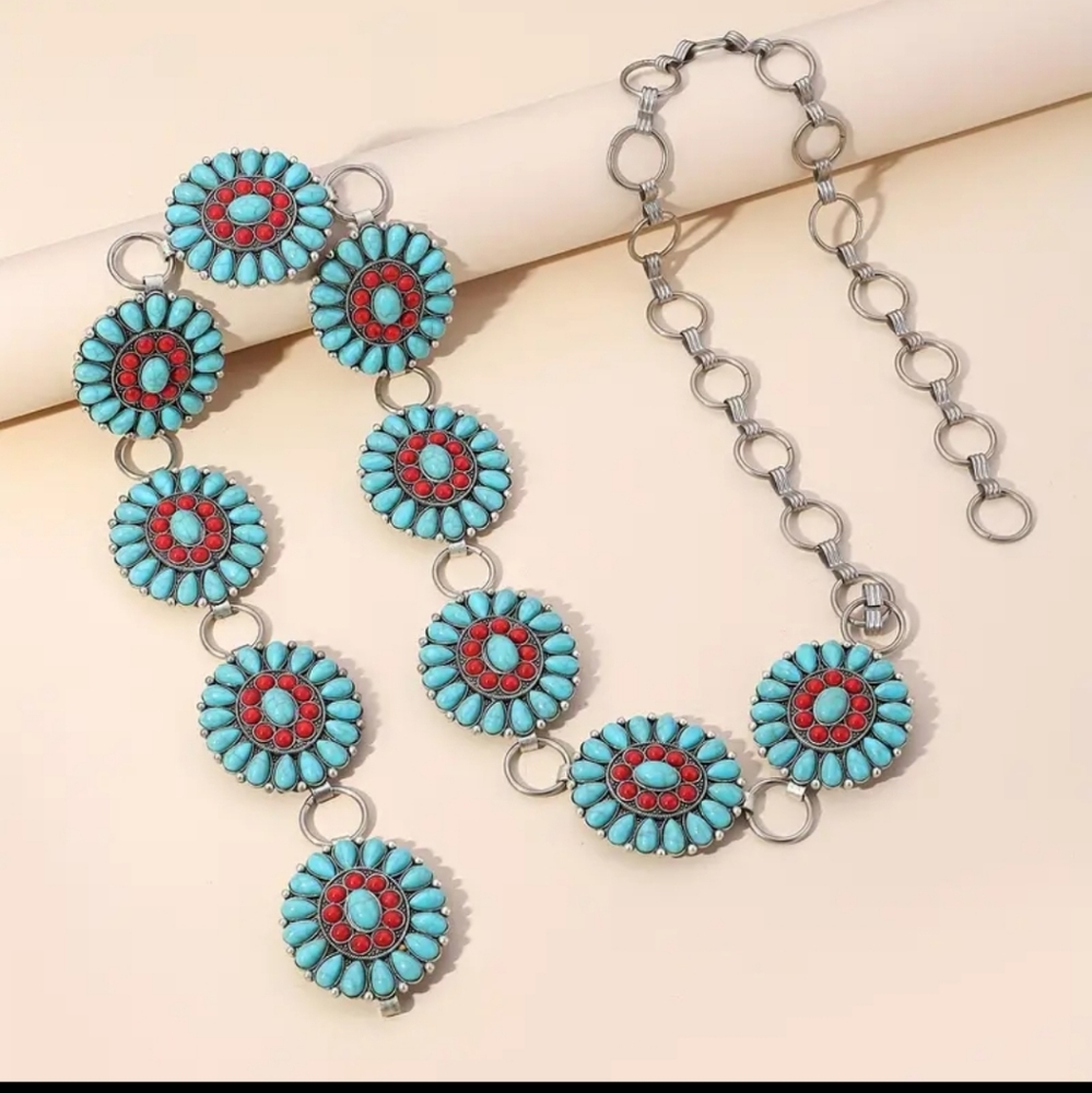 New turqouise concho chain belt